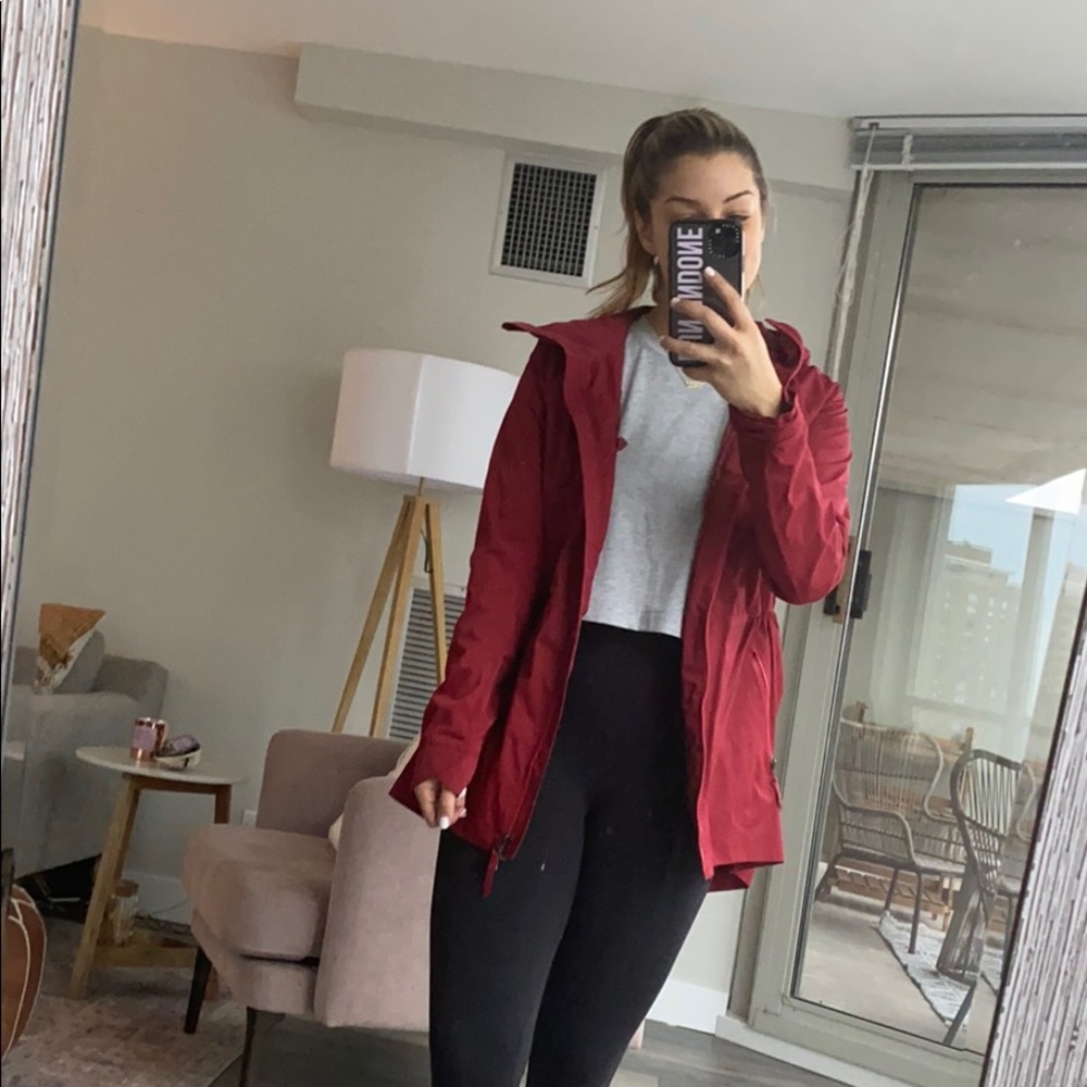 Lululemon rain jacket